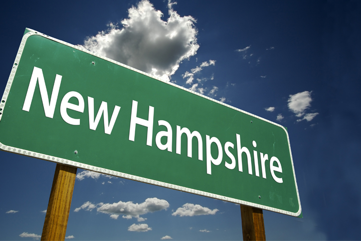 New Hampshire green state highway sign